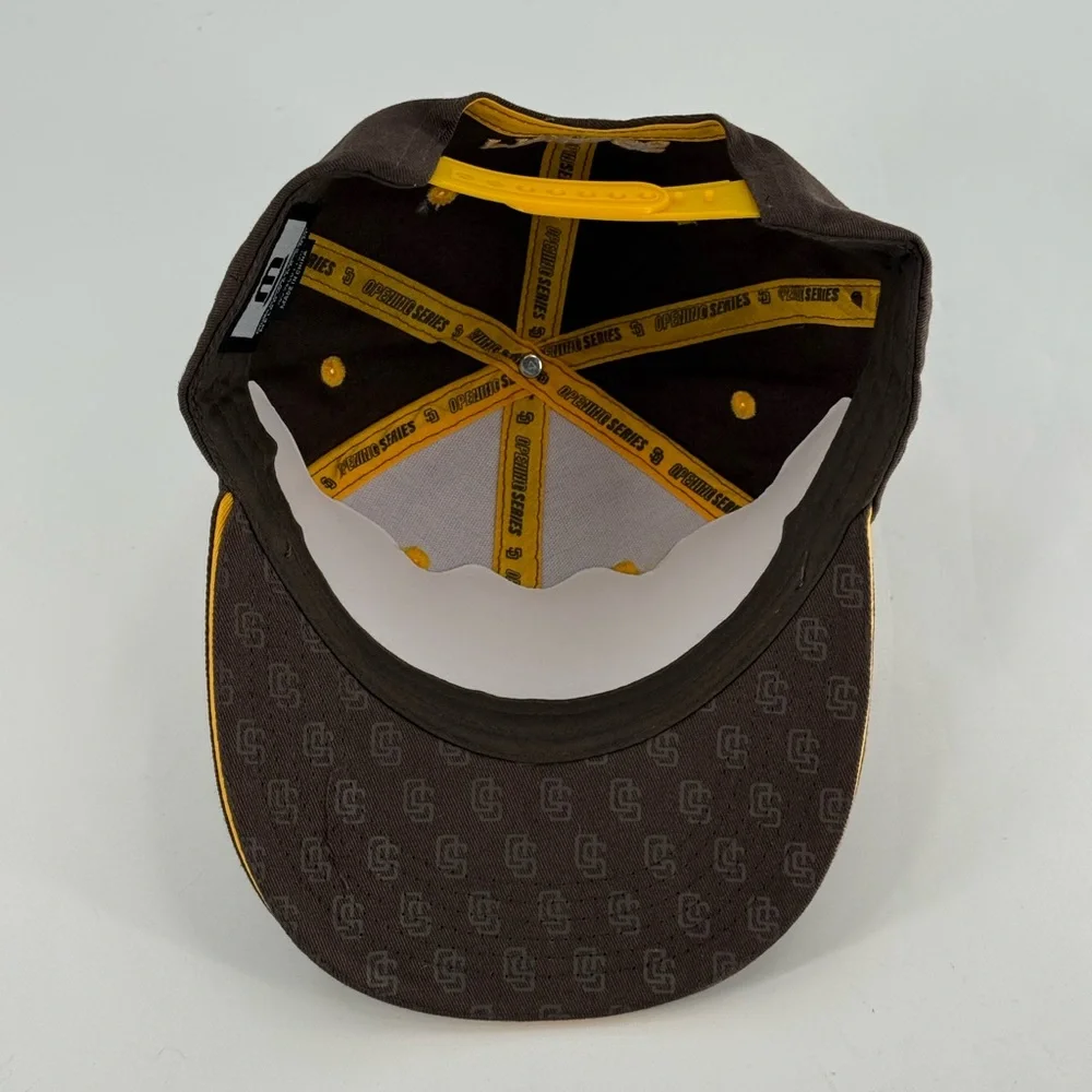 Melonwear San Diego Padres Baseball SnapBack Adjustable‎ Hat NWOTS